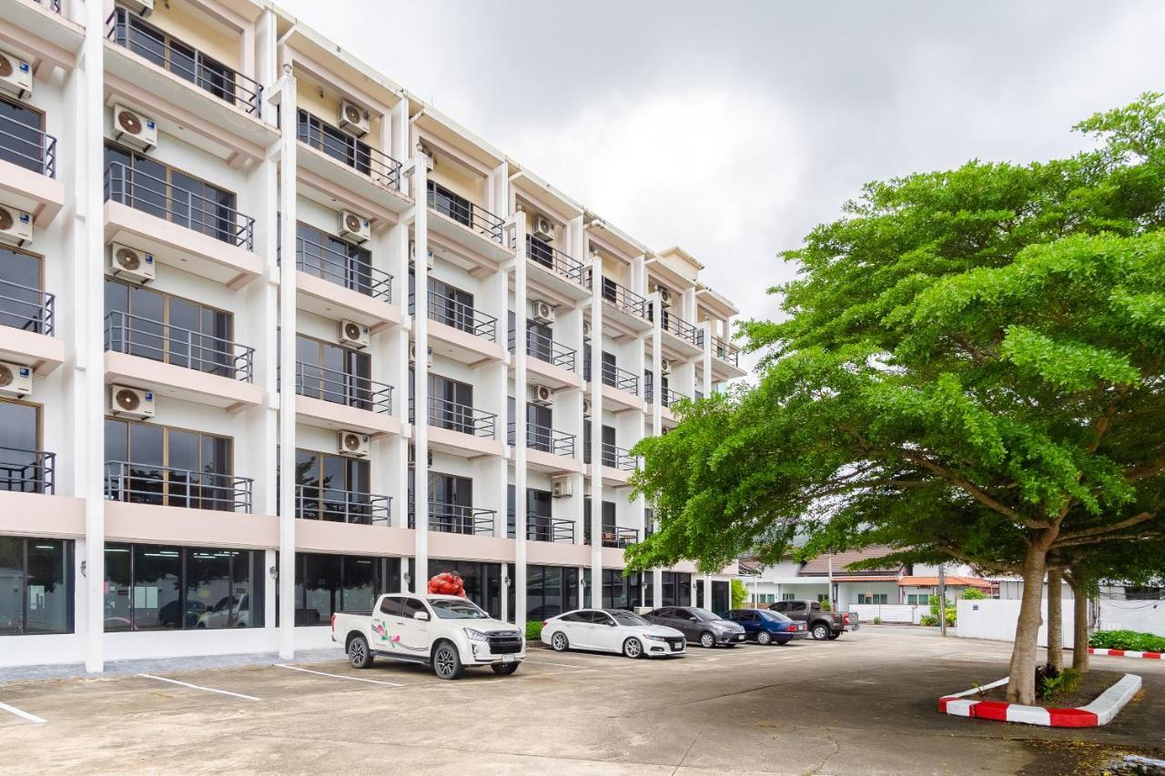 Goodday Kathu Apartment Exterior foto