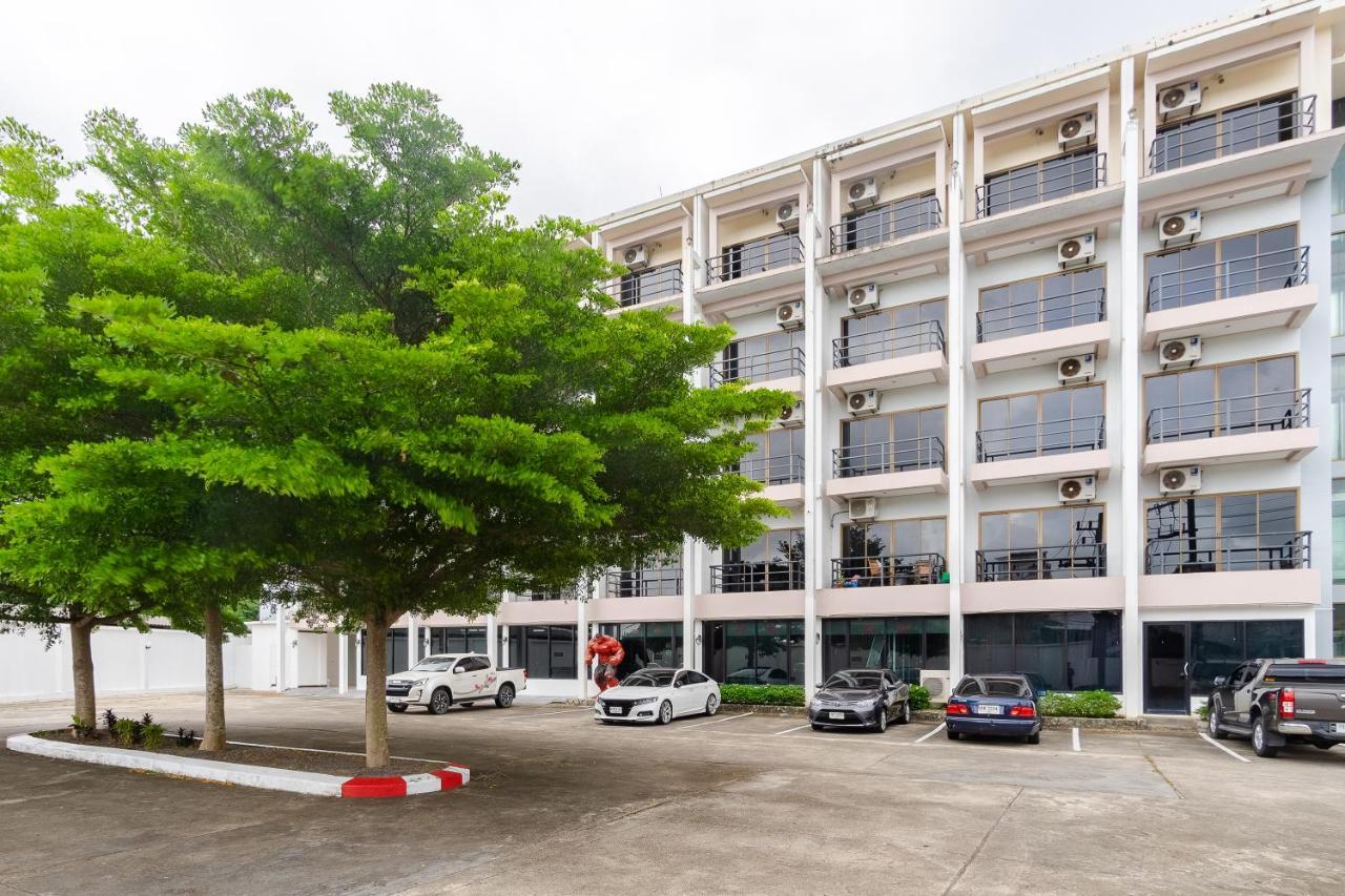 Goodday Kathu Apartment Exterior foto